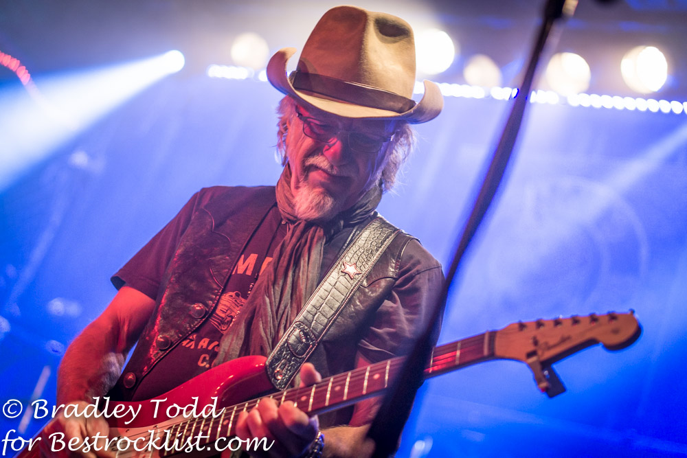 Whitford St Holmes Concert Photos - bestrocklist.com