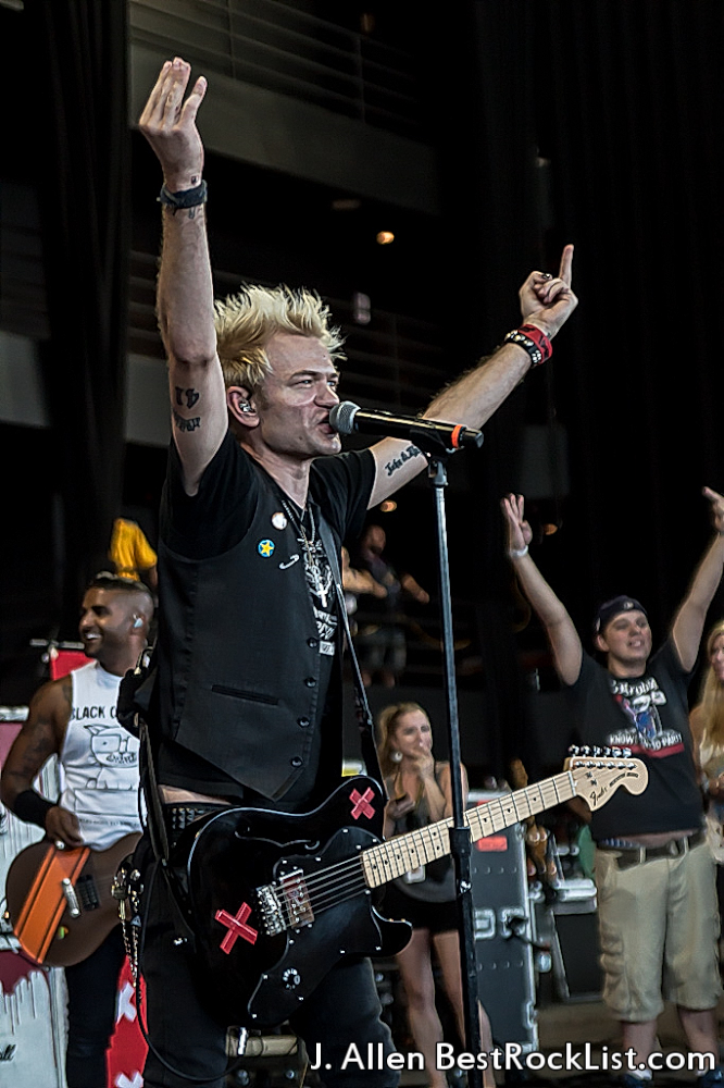 Фото группы sum 41